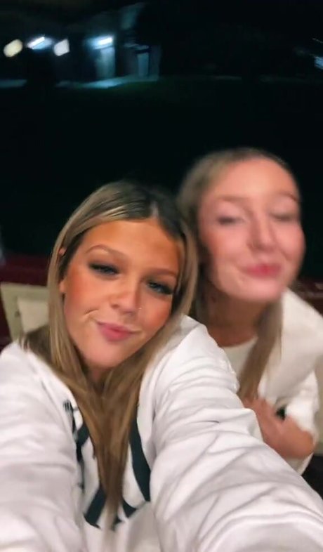 Chantelle A pornostar top fotos