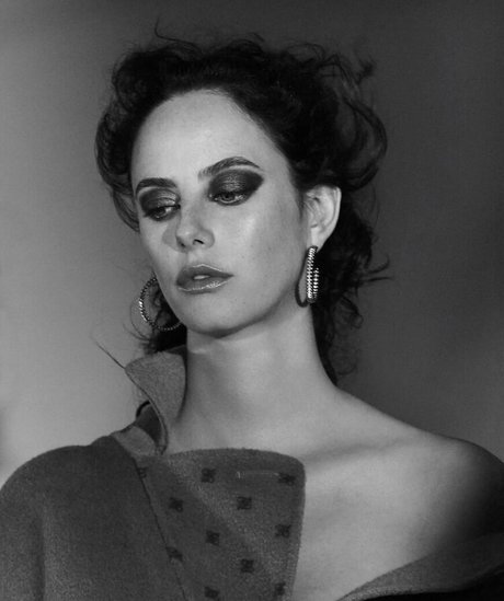 Kaya Scodelario porno erwachsene fotos