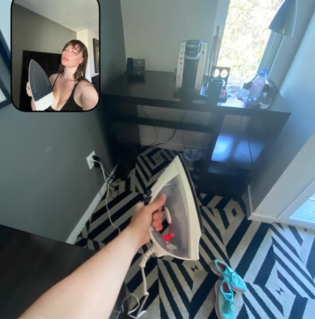 Rhian Teasdale kostenlose erotische foto