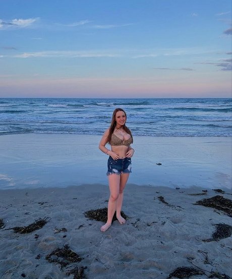 maeganrayy nacktheit kostenlose bilder