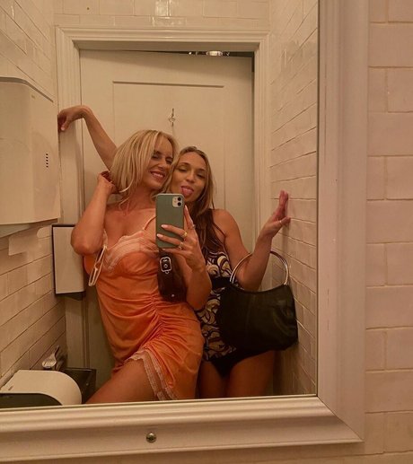 Rachael Nyhuus hd schöne galerie