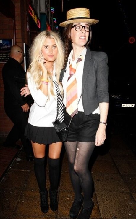 Charley Webb schöne perfekte archiv