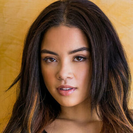 kurvige teen-onlyfans freie sexy archiv