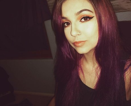 drearoseee kunst nackten bilder