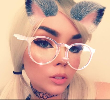 Suzy Berhow erwachsene foto