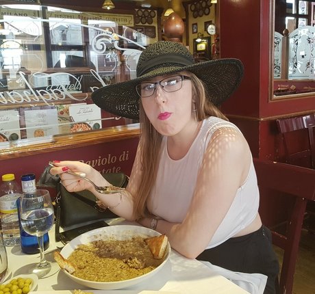 Blondy1 schöne heiße archiv