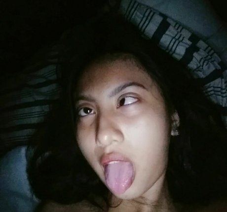 Michaela trinos sexy hübsche foto