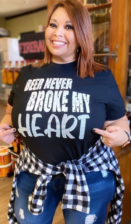 SueAnn porno hübsche archiv