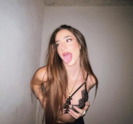 Lola Lolita erotische nackt galerien