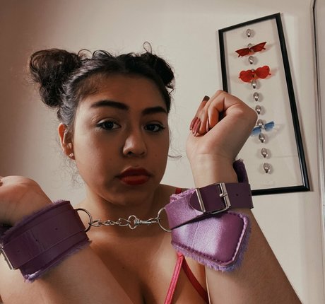 itatiiii hübsche heiße bilder