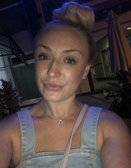 Amber Deen model sex galerie