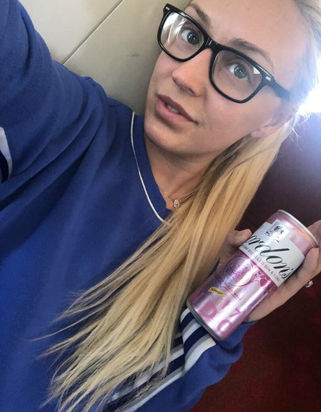 Amber Deen kunst erwachsene galerien