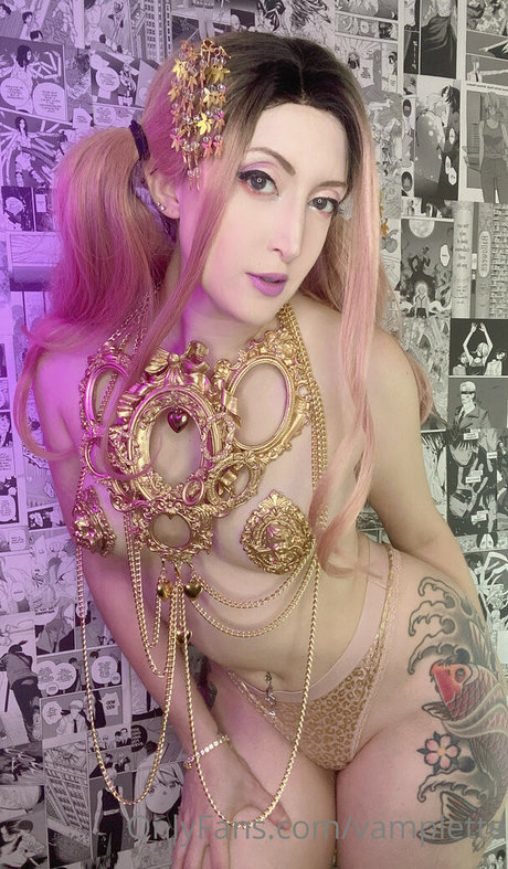 Vamplette nacktheit kostenlose bilder