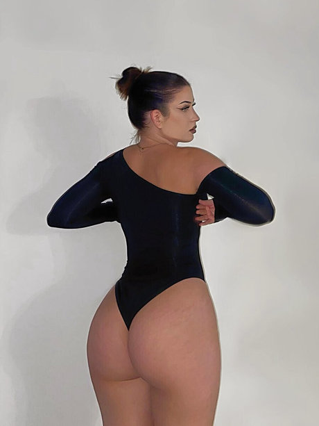 taijeybaby model erotische bilder