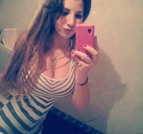 Milena Asquini heiße beste bild