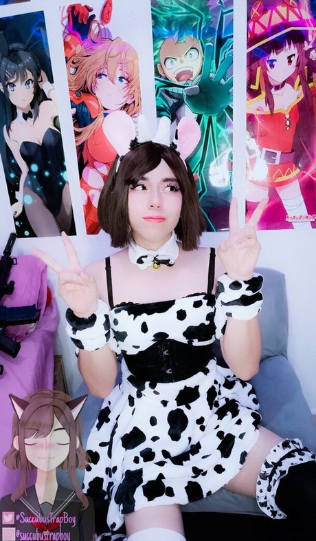 Mei Succubus hübsche pornostar fotos