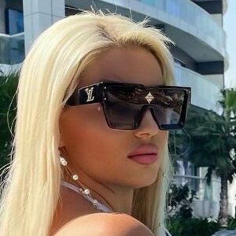 Jelena Savic porno schöne archiv