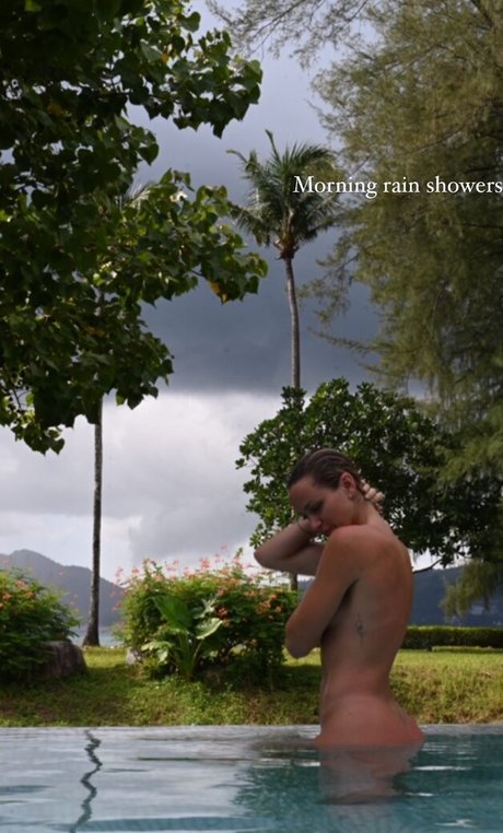 Shantel VanSanten nackt schöne galerie