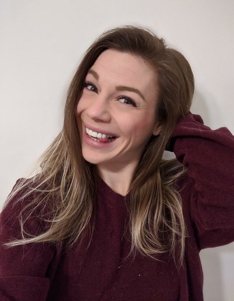 Myraxxxx schöne erotische foto