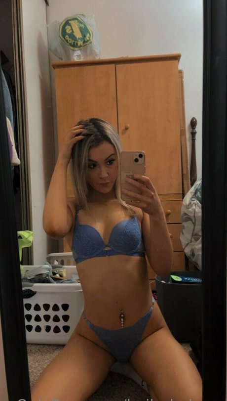 Hailey Jamieson freie top foto