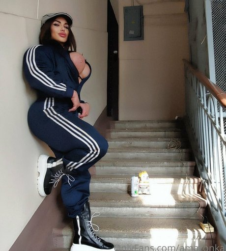 Nataliya Amazonka erotische nackt foto