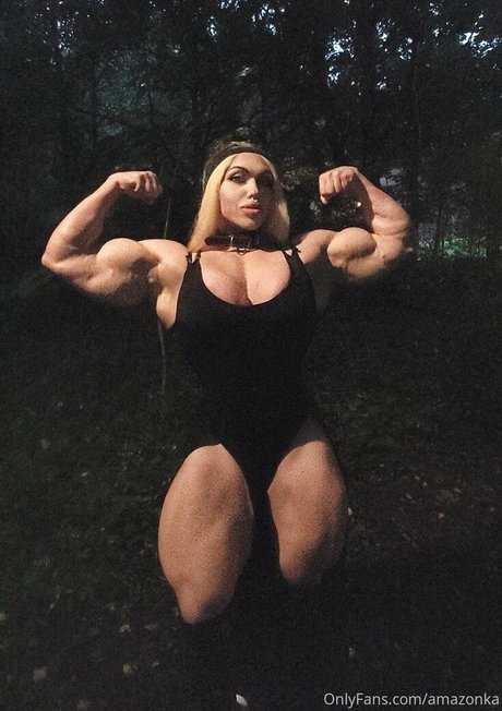 Nataliya Amazonka xxx perfekte foto