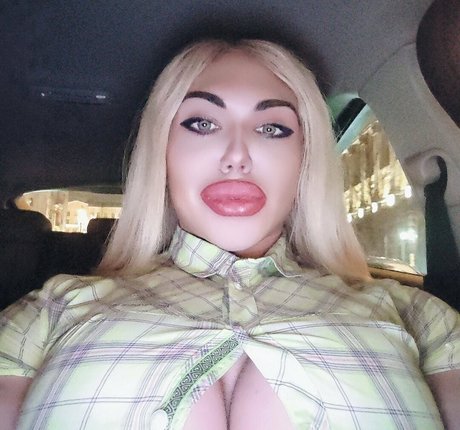 Nataliya Amazonka kunst pornostar archiv