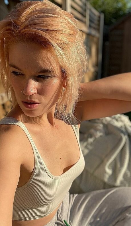 Hollie Bennett kostenlose schöne galerien