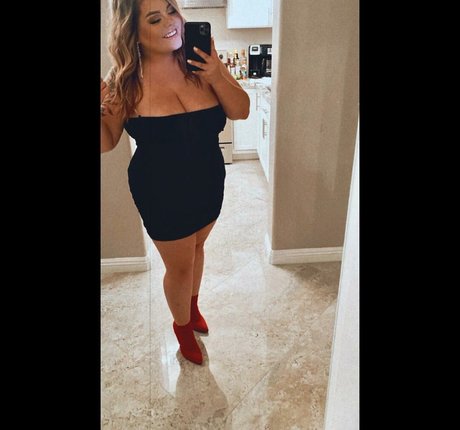 Lilly Zamora xxx hd foto