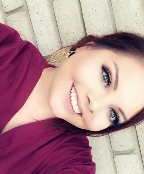 Lilly Zamora pornostar hd galerien