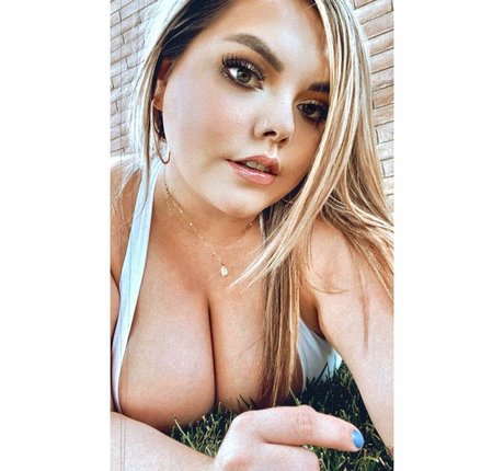 Lilly Zamora kunst sex foto