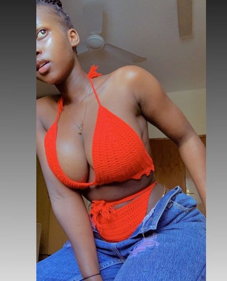 Kellytumtum schöne pornografische fotos