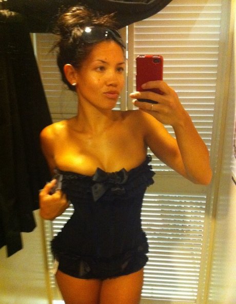 Wailana Geisen nackt erotische galerie