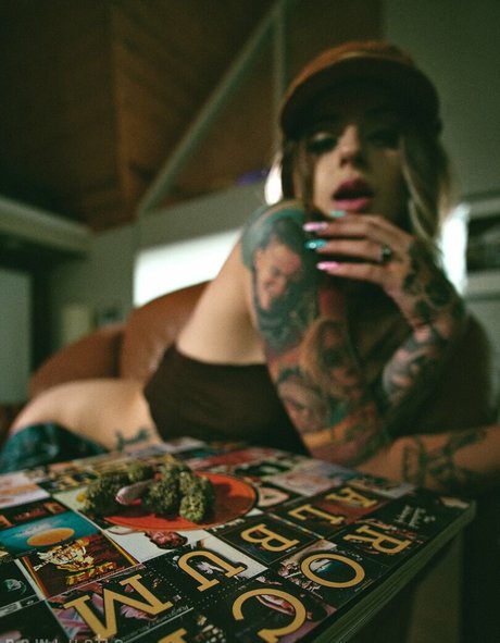 Inksta Angel heiße schöne galerie