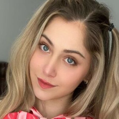 Ava Bamby kunst akt archiv