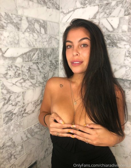 chiara di vincenzo sexy nacktheit bilder