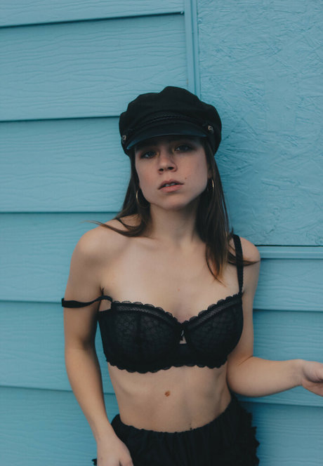 asiatische gilf-onlyfans porno erotische bild