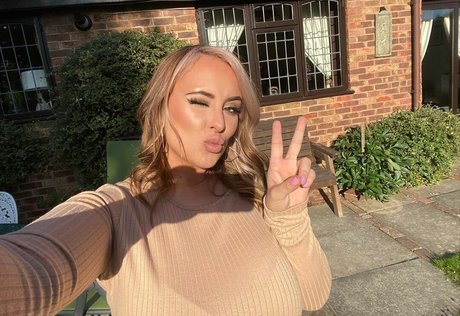 Smophs92 nackt nette archiv