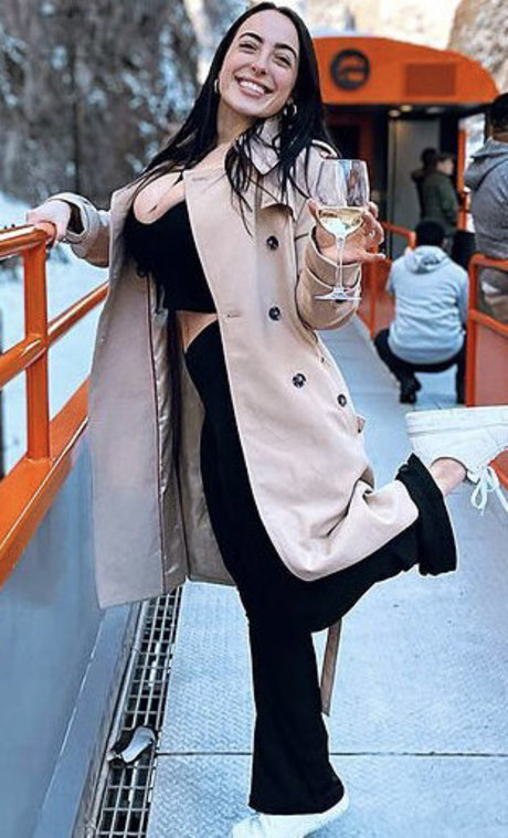 Sydney Martichuski sexy kostenlose fotos