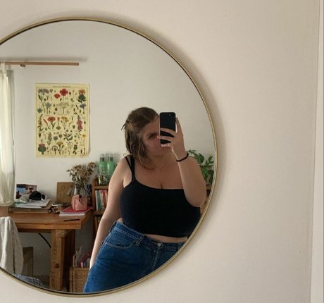 Ori Yaron schauspielerin nackte galerien