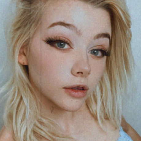 Justine Paradise beste nackten galerie