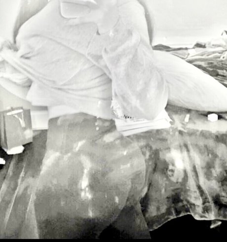 Ava Francisca exklusive nackten fotos