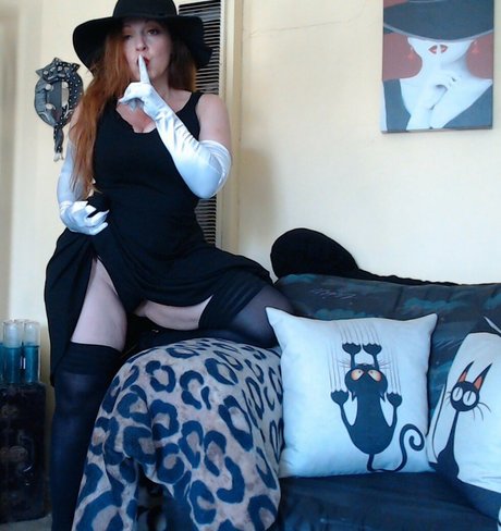 Brigittparis hübsche nackten foto