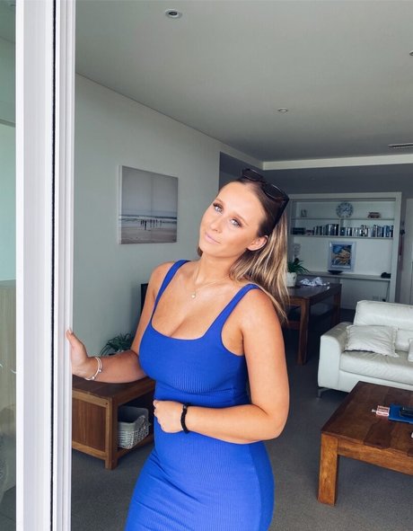 pov asiatische onlyfans schöne nette galerien