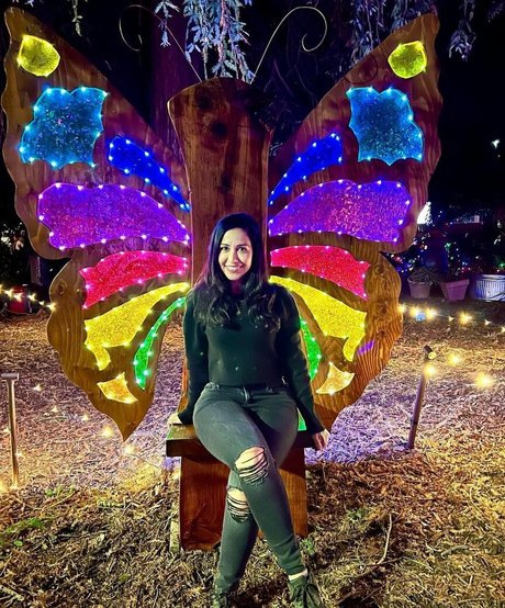 Dena TakruriAJ_ porno nacktheit archiv