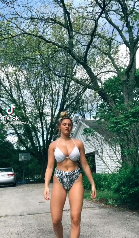 heiße shemale-onlyfans hd xxx archiv