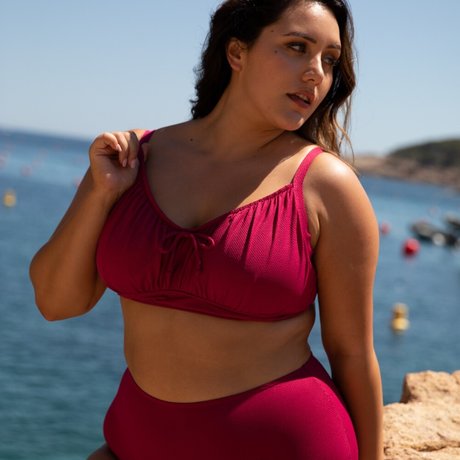 Yasmine MInovski sexy exklusive galerie