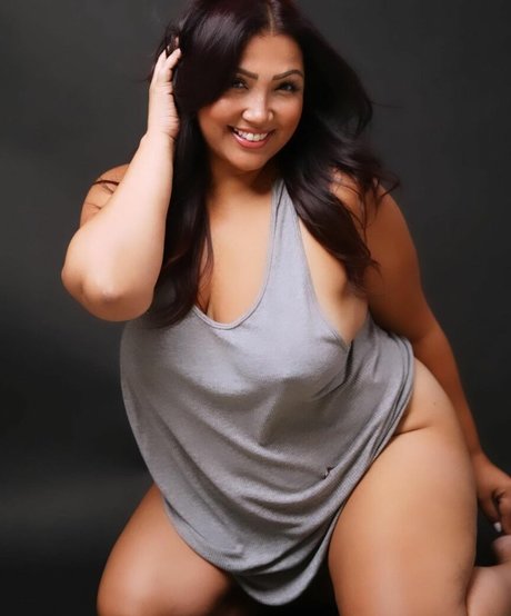 Aziastar model nette bilder