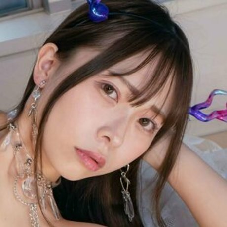 Eri rerooo exklusive nacktheit fotos