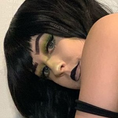 mizzzvega nacktheit hübsche bilder